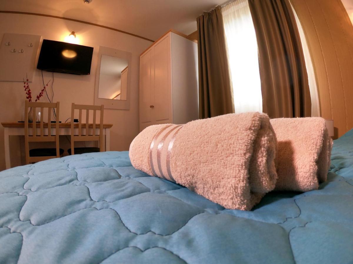 Cabana La Pestera Pestera  Eksteriør bilde